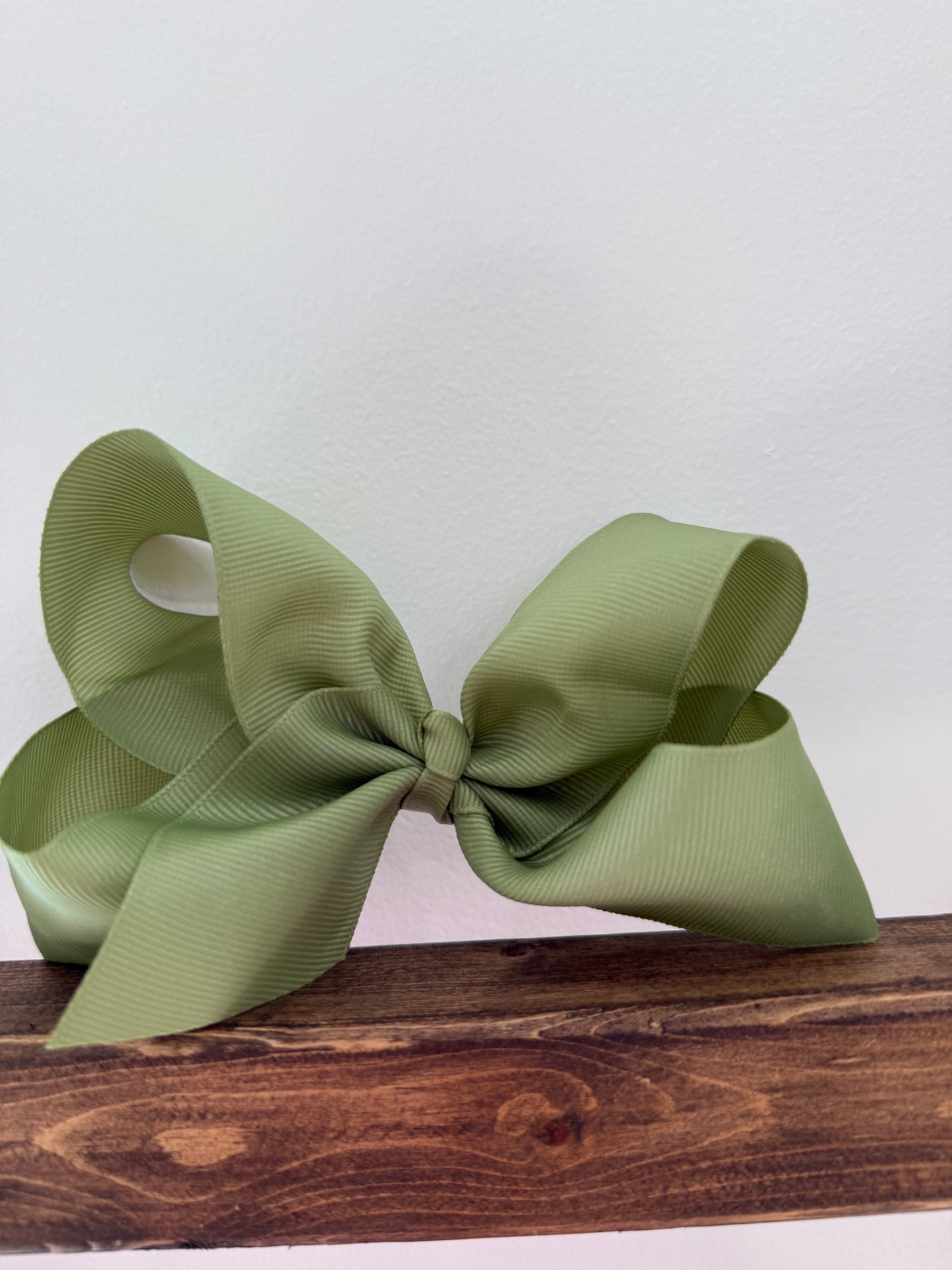Alligator Clip 5 Inch Bows