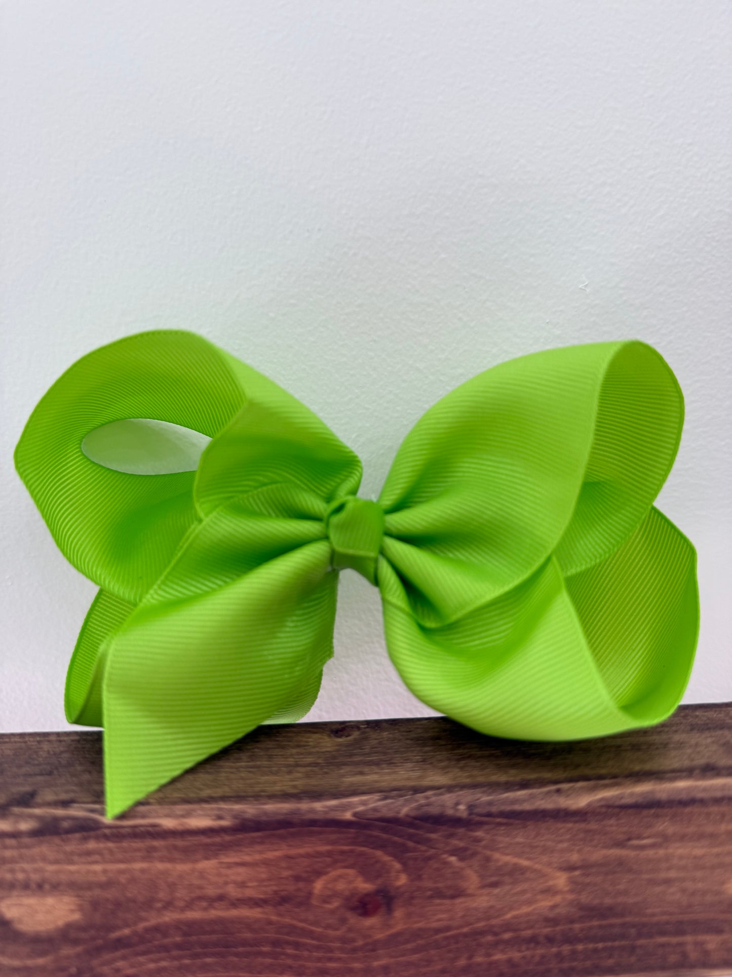 Alligator Clip 5 Inch Bows