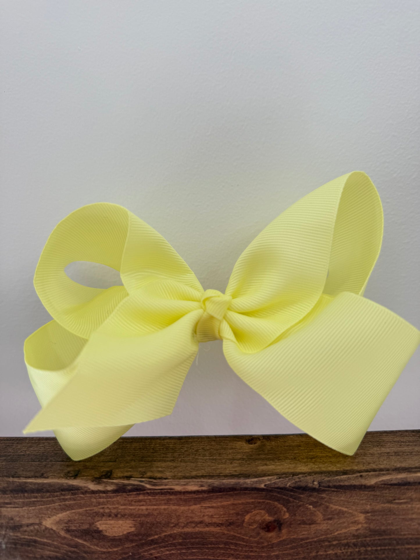 Alligator Clip 5 Inch Bows