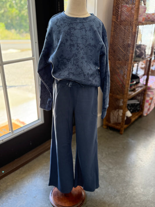 Scuba Crew Pullover Set *Blot Blue