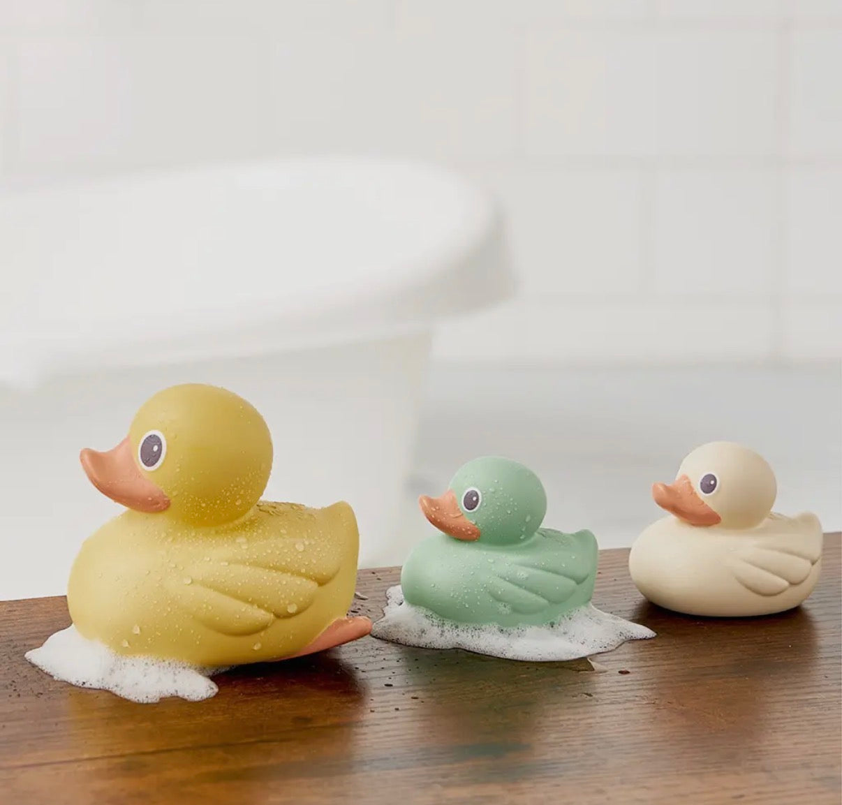 Itzy Ducky Family— Bath + Water Table Toys