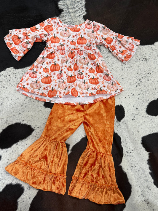 Pumpkin Velvet Set
